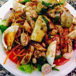 Insalata dello Chef mit Putenbruststreifen